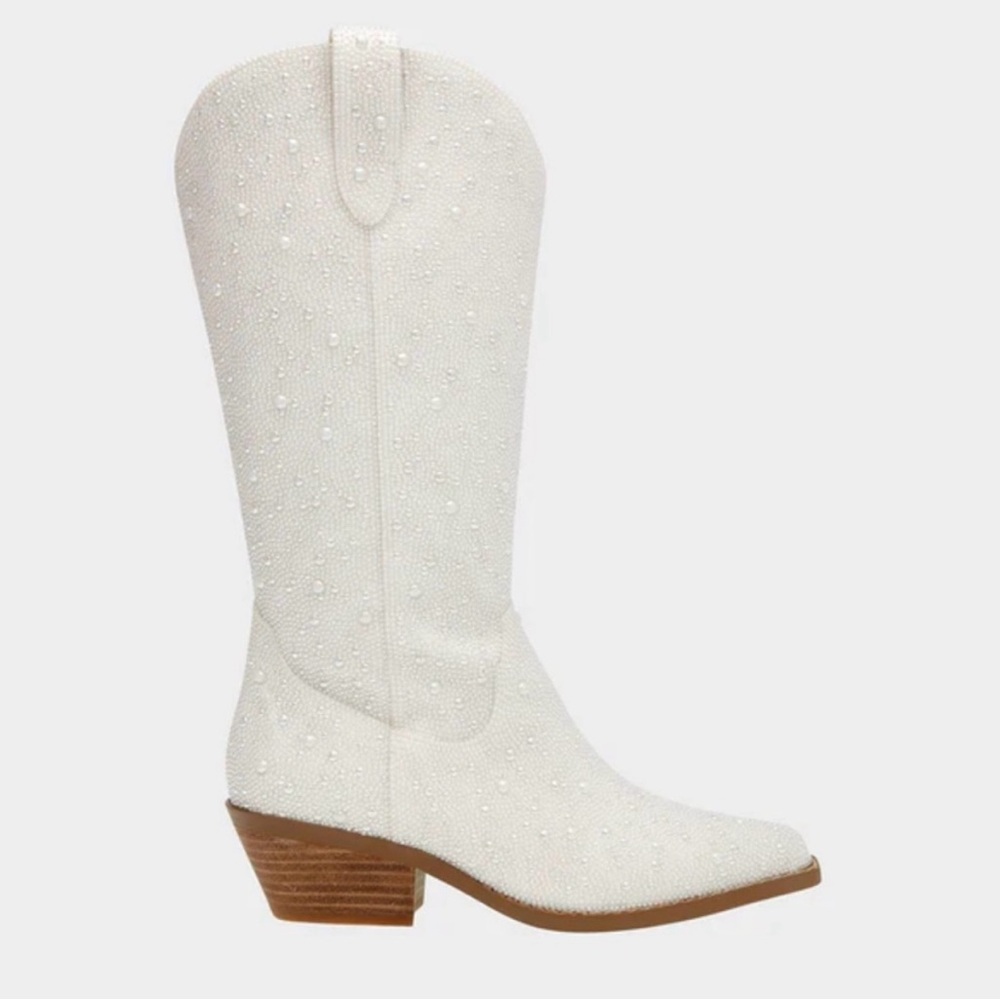 Betsy Johnson Dallas Boots - Ivory